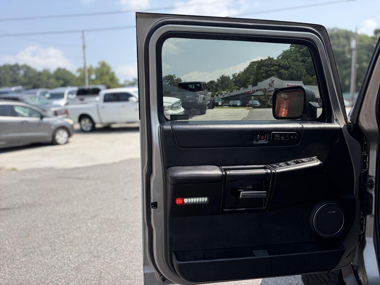 HUMMER H2 4dr Wgn 4WD SUV 2006