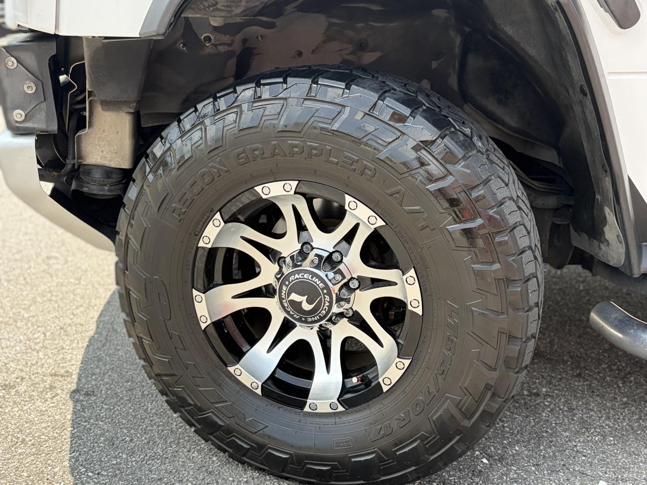 HUMMER H2 4dr Wgn 4WD SUV 2006