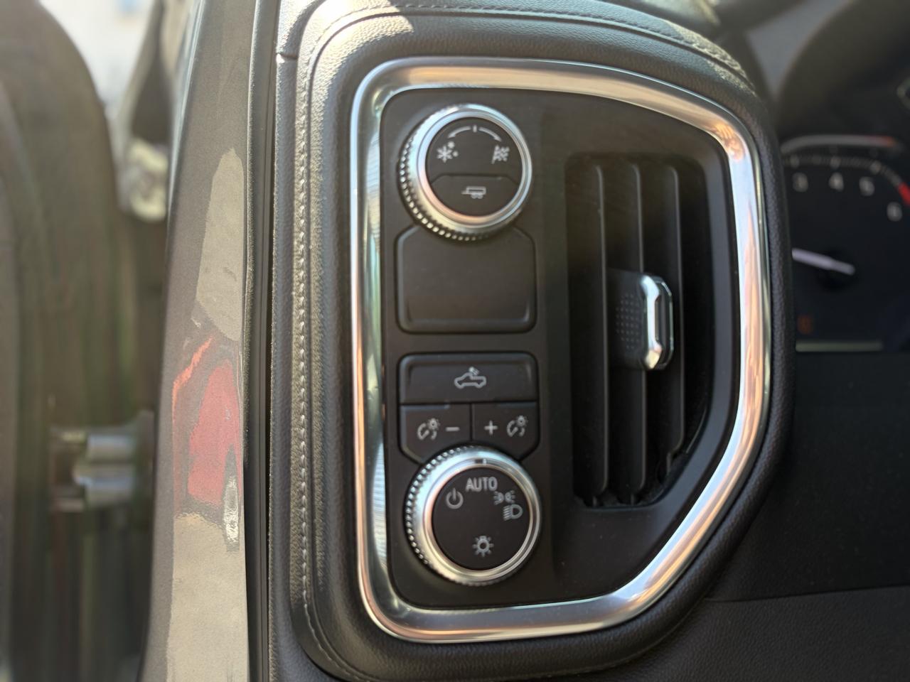GMC Sierra 1500 2WD Crew Cab 147" SLE 2019