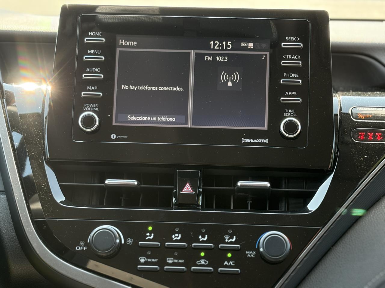 Toyota Camry LE Auto (Natl) 2021