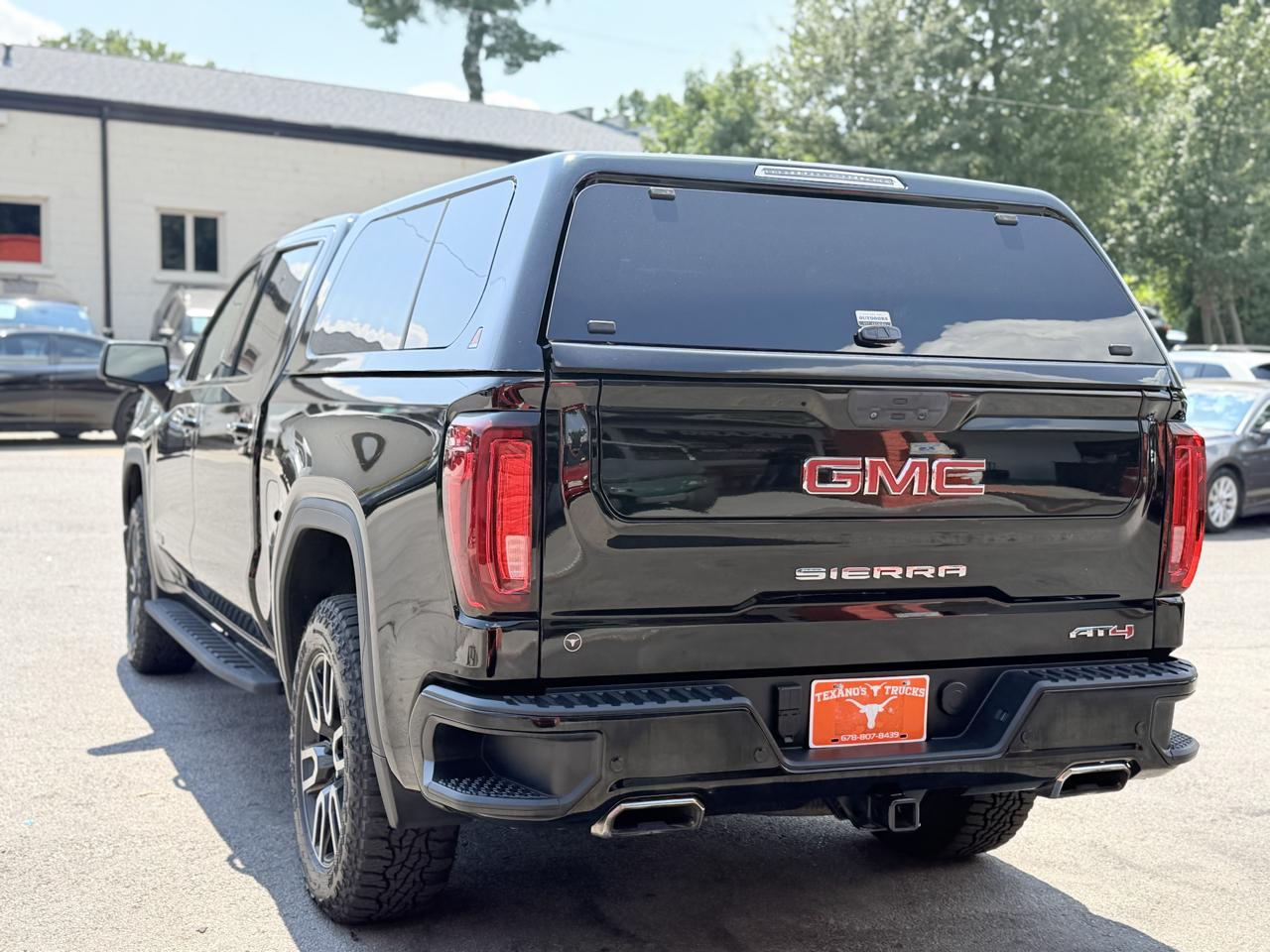 GMC Sierra 1500 Limited 4WD Crew Cab 147" AT4 2022
