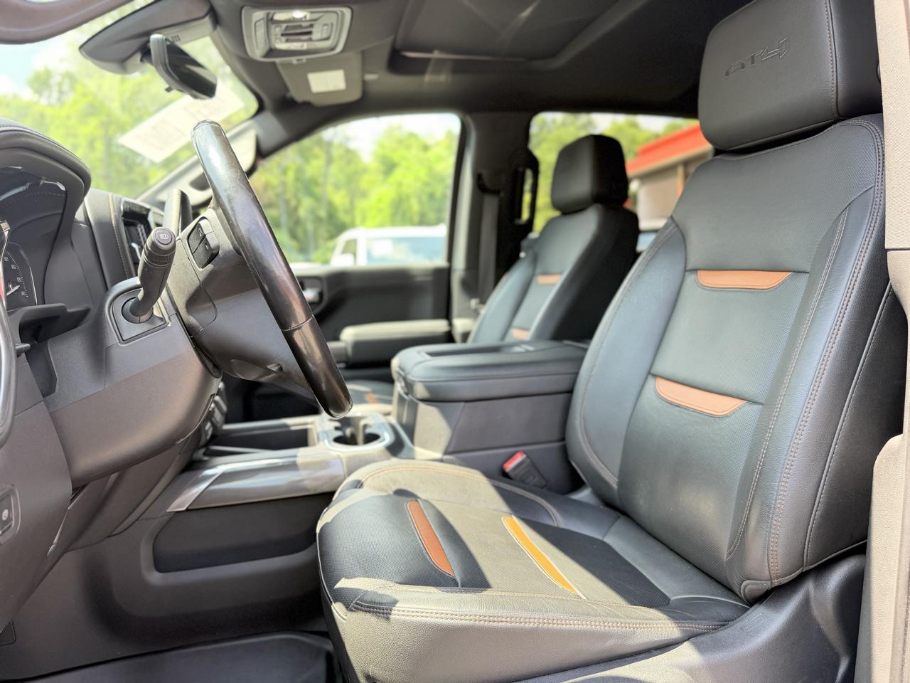 GMC Sierra 1500 Limited 4WD Crew Cab 147" AT4 2022