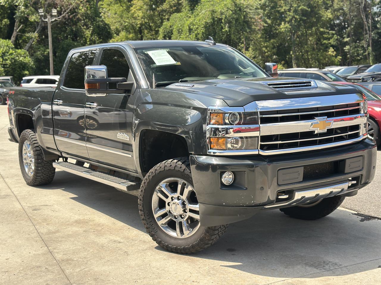 Chevrolet Silverado 2500HD 4WD Crew Cab 153.7" High Country 2018