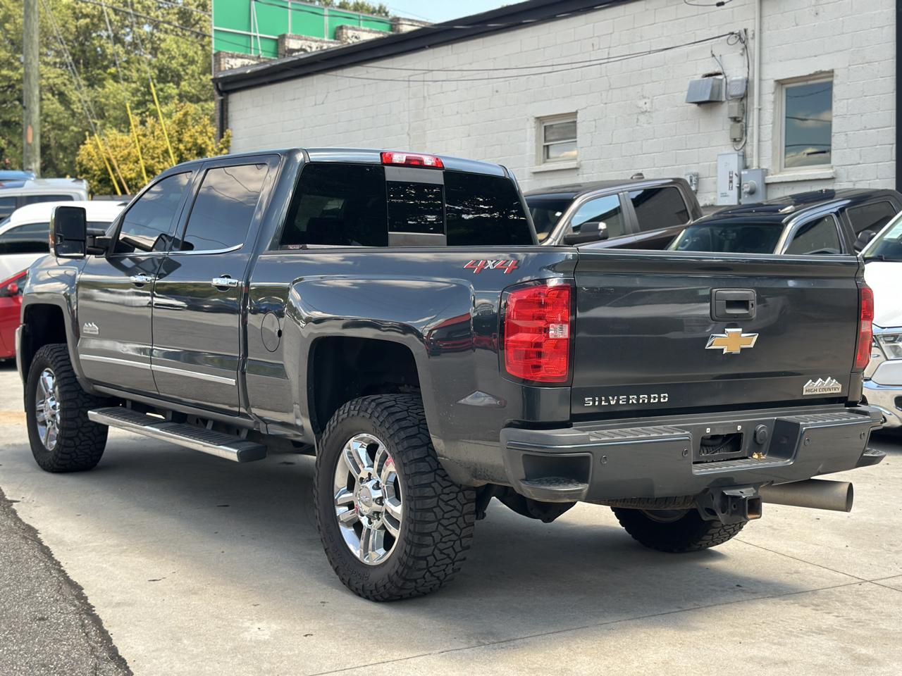 Chevrolet Silverado 2500HD 4WD Crew Cab 153.7" High Country 2018