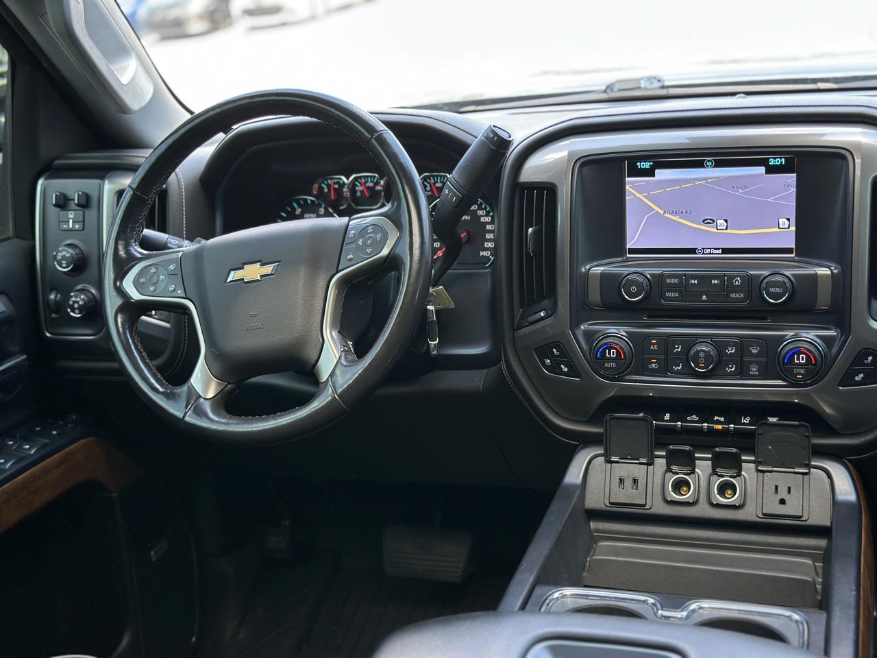 Chevrolet Silverado 2500HD 4WD Crew Cab 153.7" High Country 2018