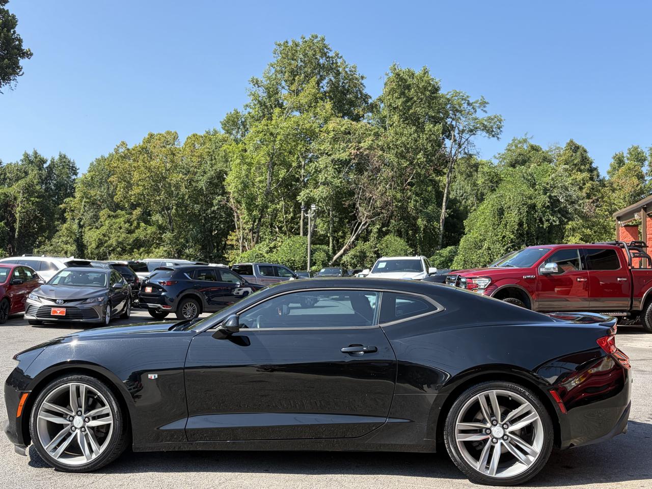 Chevrolet Camaro 2dr Cpe 1LT 2017