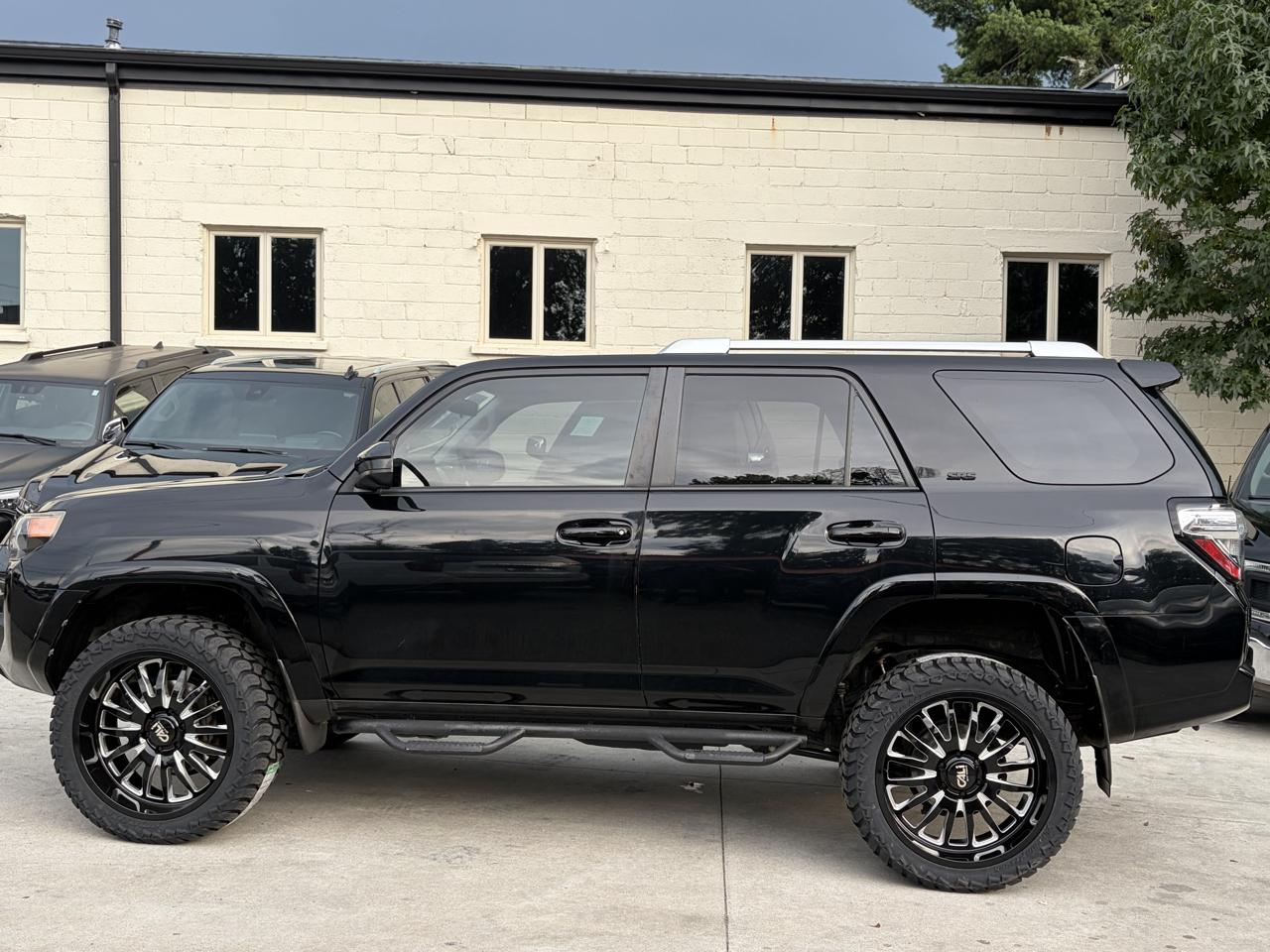 Toyota 4Runner RWD 4dr V6 SR5 Premium (Natl) 2014