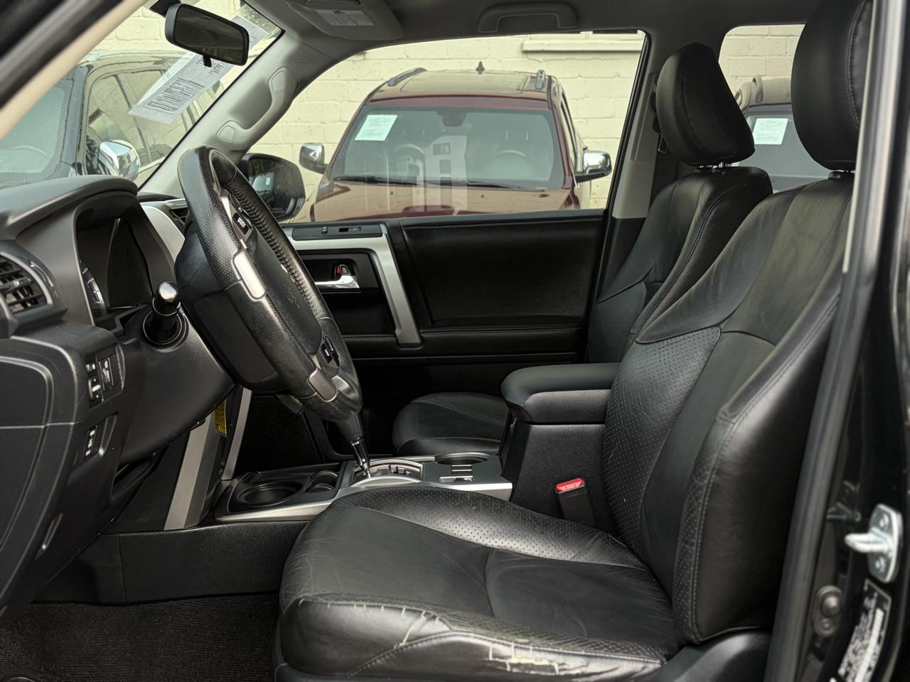 Toyota 4Runner RWD 4dr V6 SR5 Premium (Natl) 2014