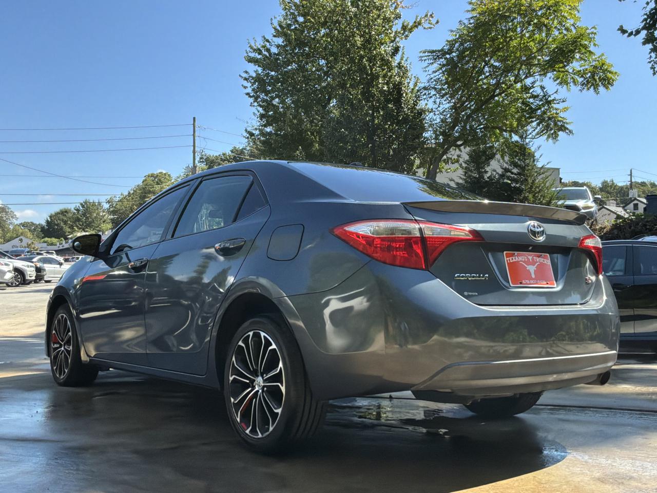 Toyota Corolla 4dr Sdn CVT LE Premium (Natl) 2014