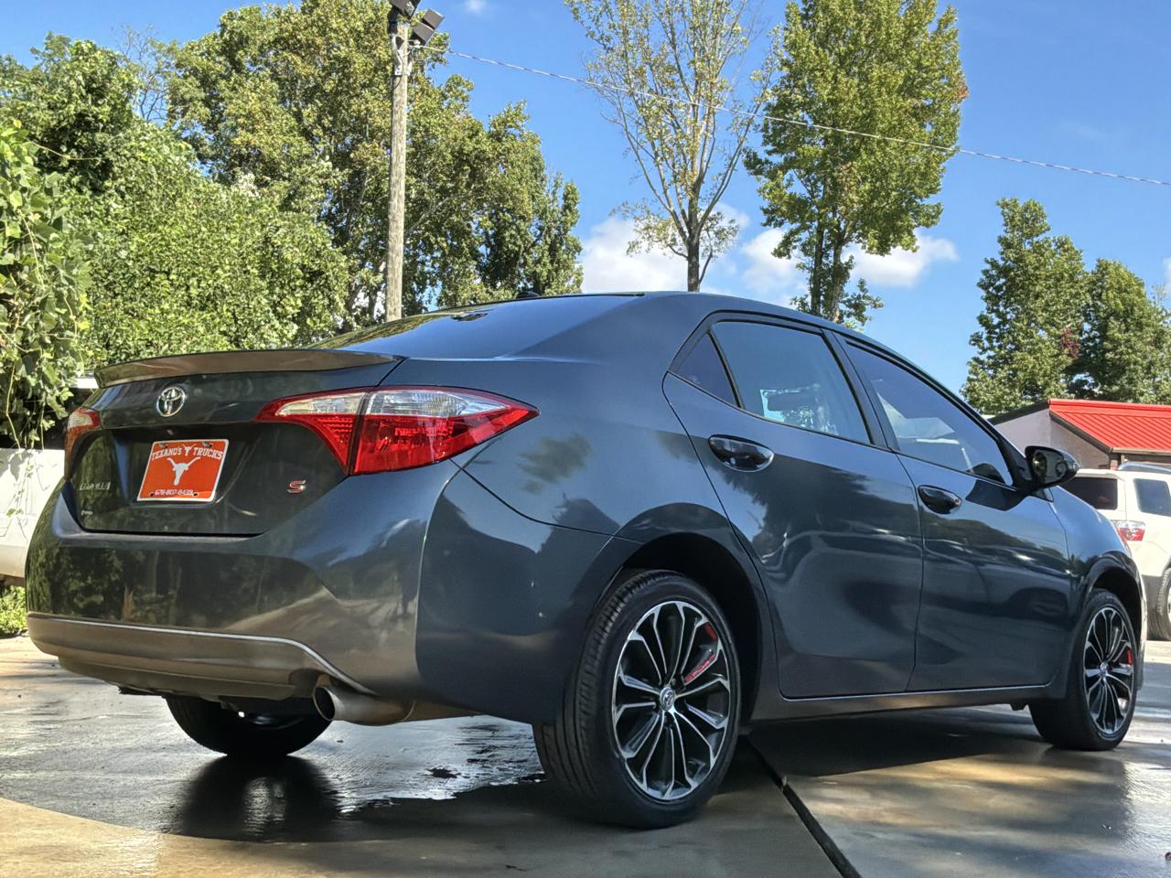 Toyota Corolla 4dr Sdn CVT LE Premium (Natl) 2014