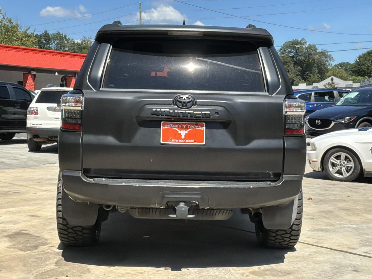 Toyota 4Runner SR5 Premium 2WD (Natl) 2018