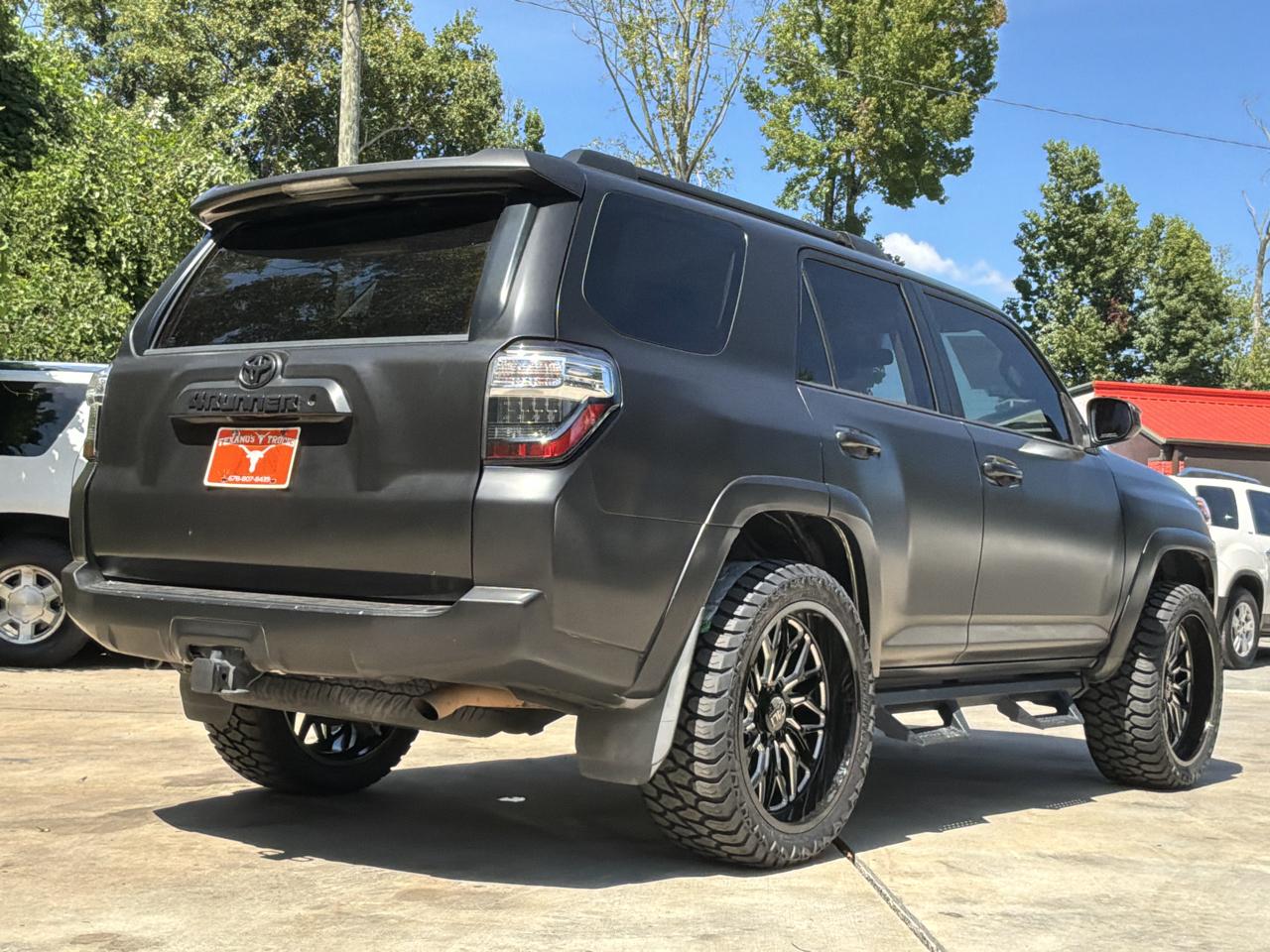 Toyota 4Runner SR5 Premium 2WD (Natl) 2018