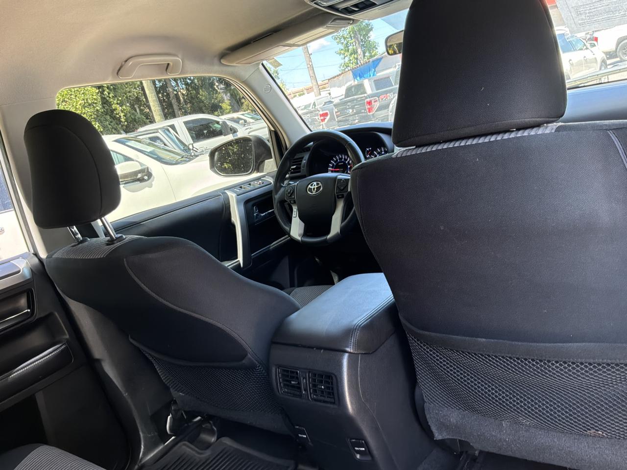 Toyota 4Runner SR5 Premium 2WD (Natl) 2018