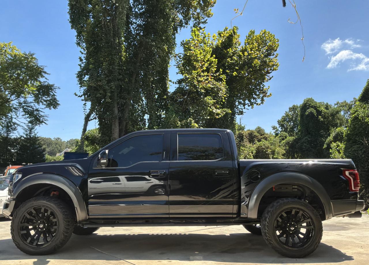 Ford F-150 4WD SuperCrew 150" FX4 2018