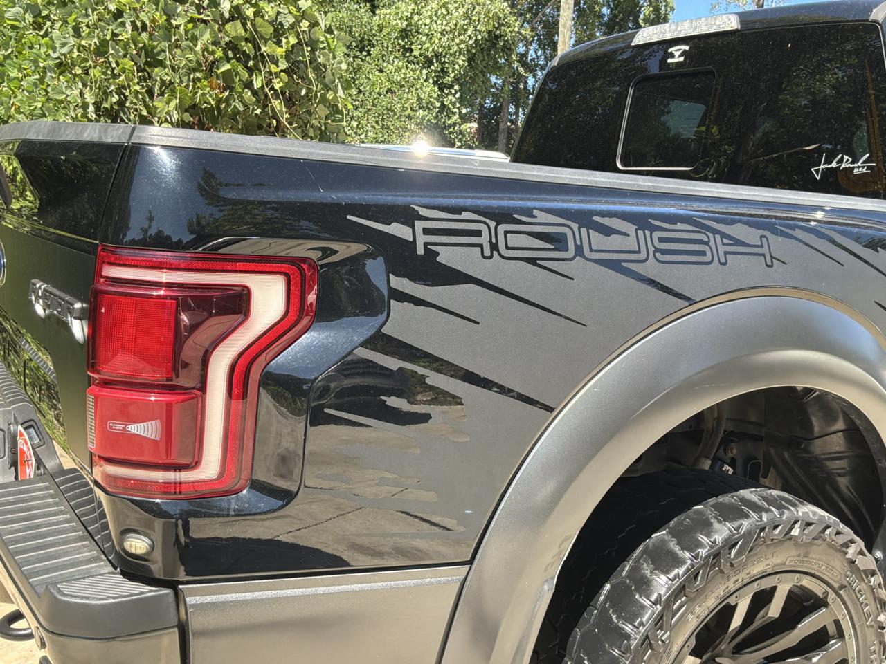 Ford F-150 4WD SuperCrew 150" FX4 2018