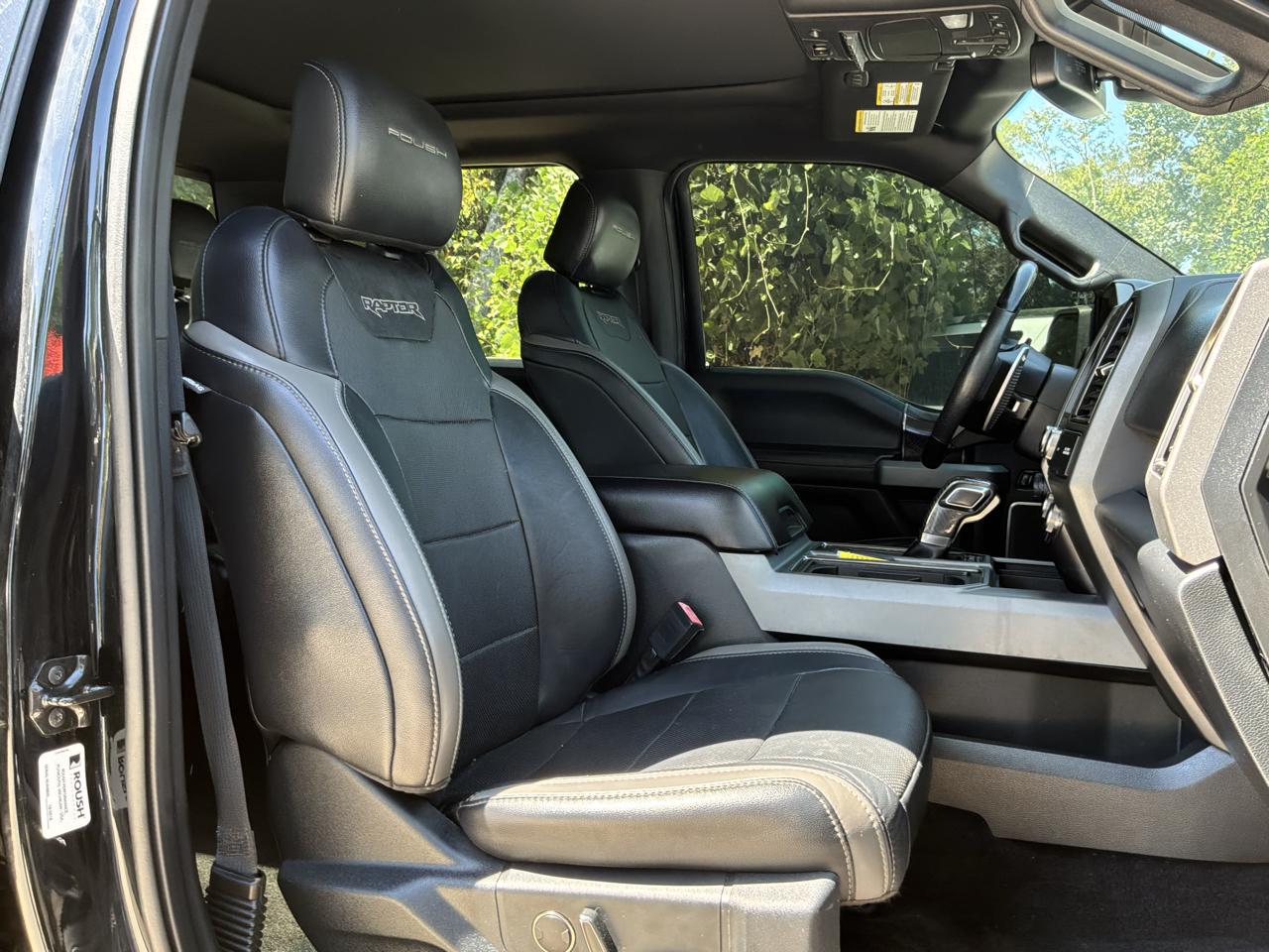 Ford F-150 4WD SuperCrew 150" FX4 2018