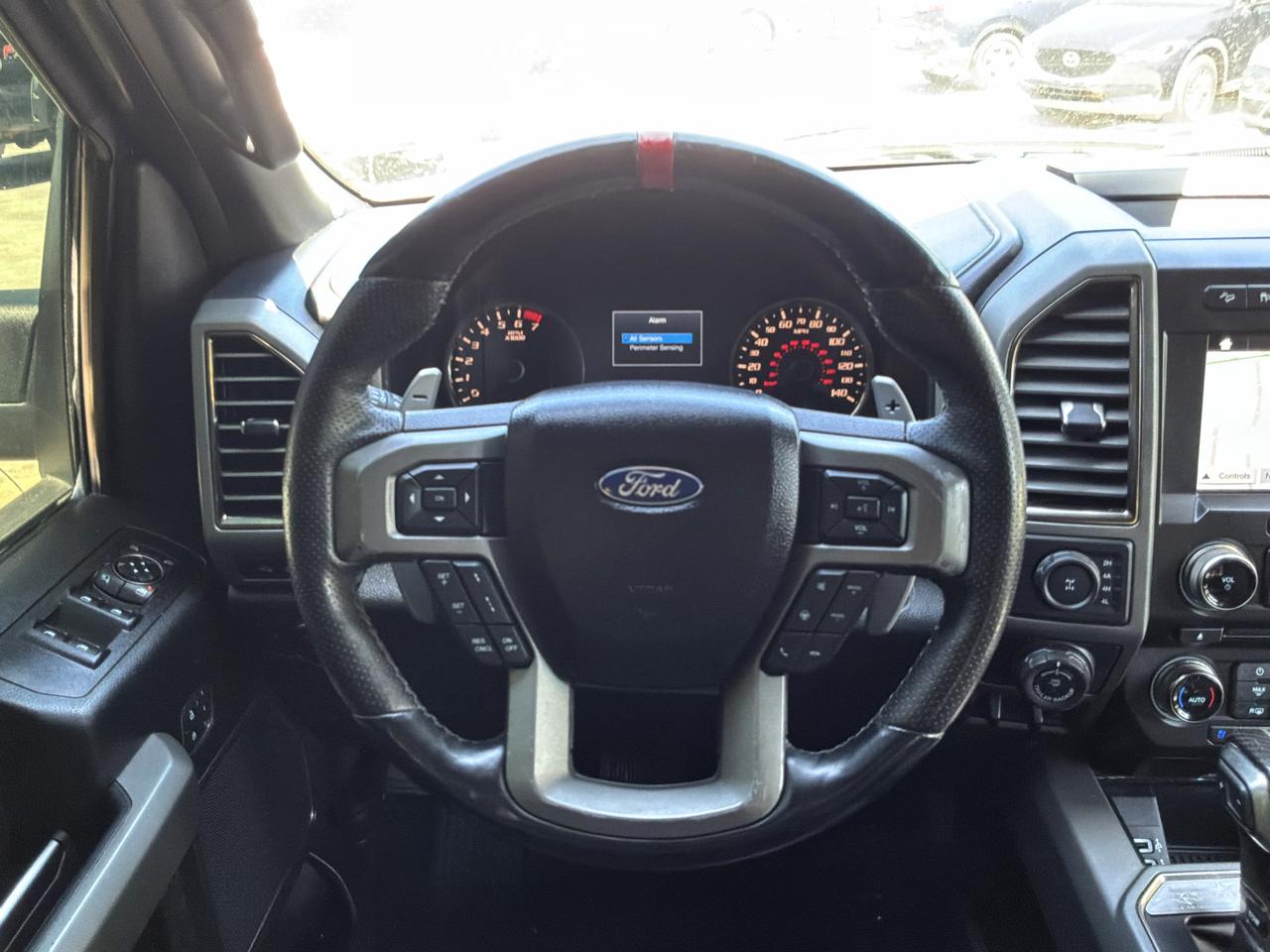 Ford F-150 4WD SuperCrew 150" FX4 2018