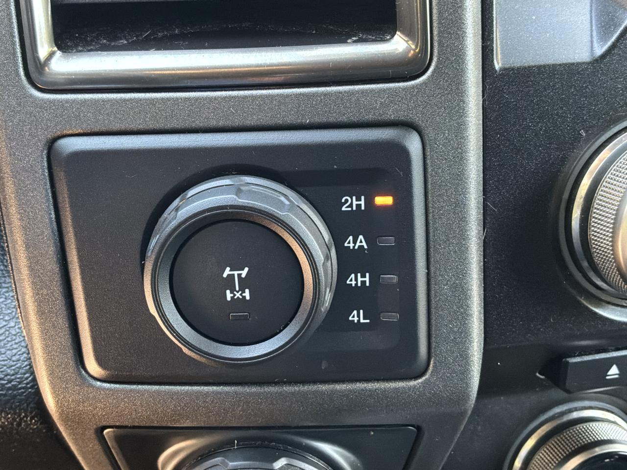 Ford F-150 4WD SuperCrew 150" FX4 2018