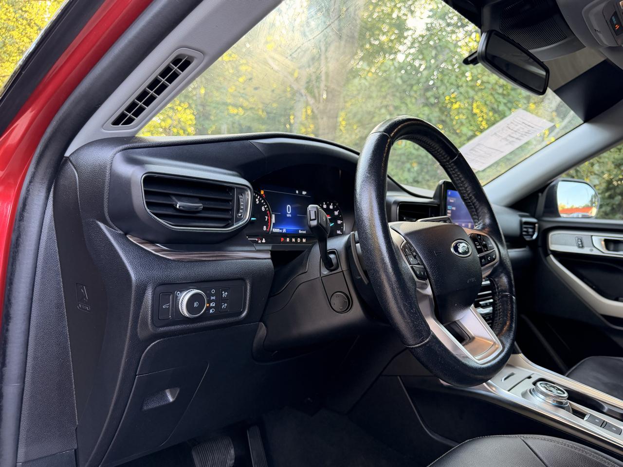 Ford Explorer Limited RWD 2021