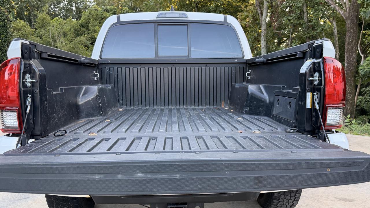 Toyota Tacoma 4WD TRD Off Road Double Cab 5' Bed V6 MT (Natl) 2023