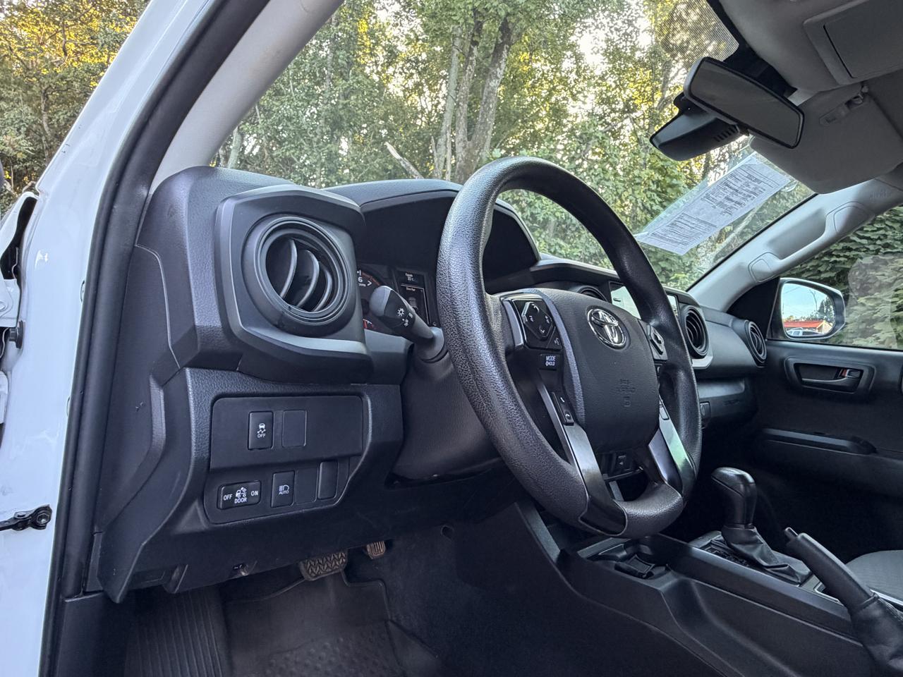 Toyota Tacoma 4WD TRD Off Road Double Cab 5' Bed V6 MT (Natl) 2023