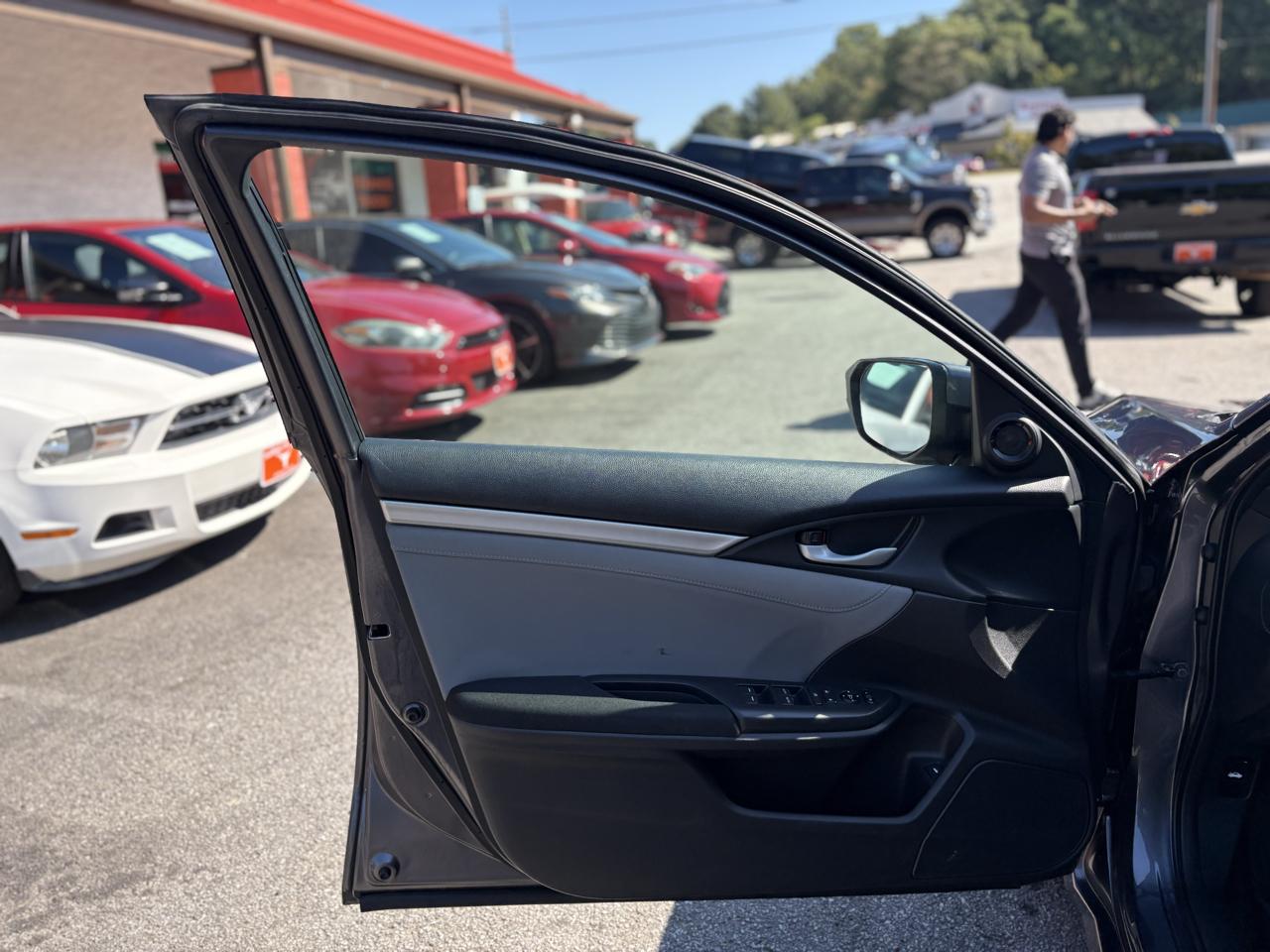 Honda Civic Sedan 4dr CVT EX 2016