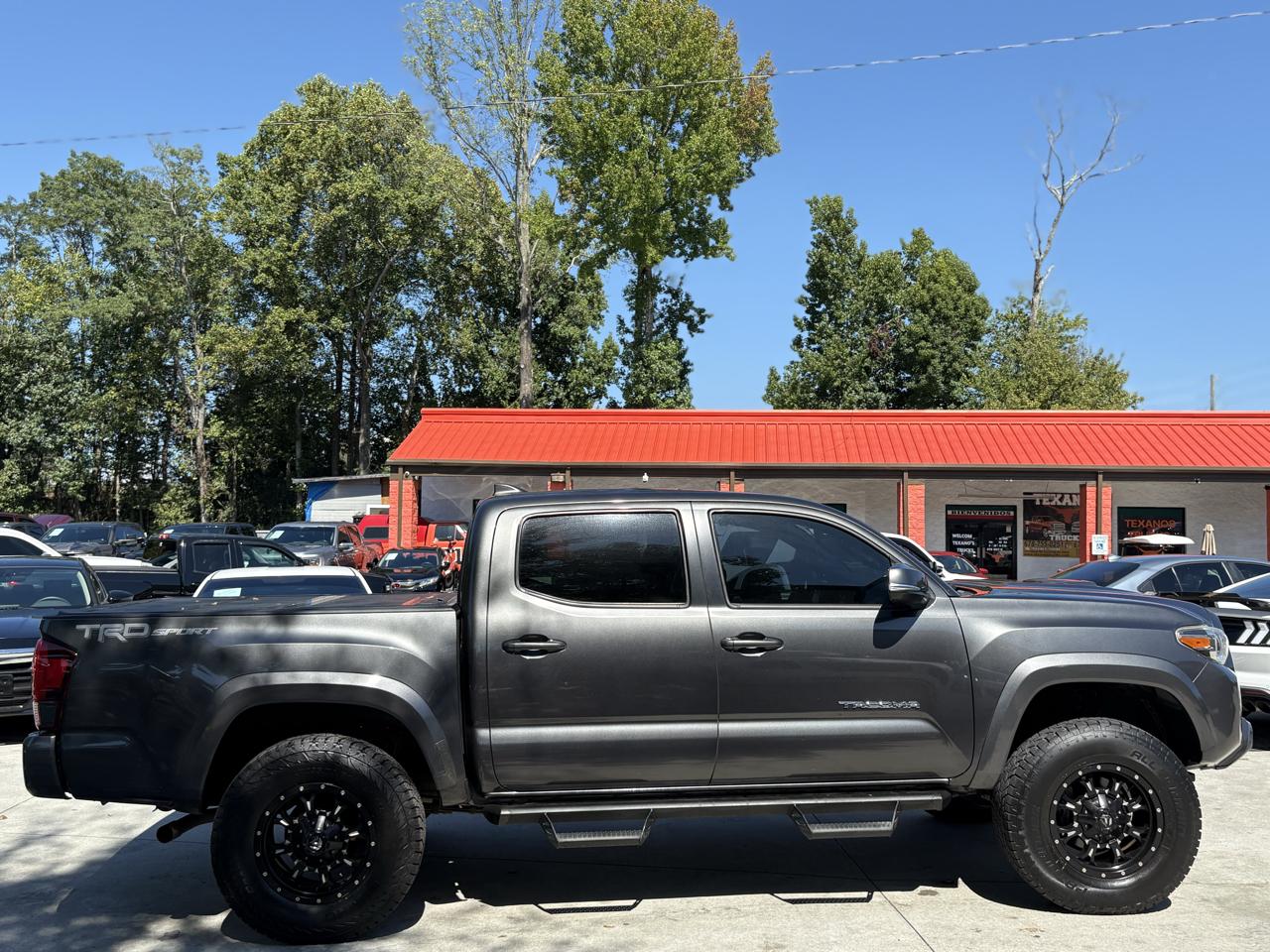 Toyota Tacoma TRD Off Road Double Cab 5' Bed V6 4x2 AT (Natl) 2018