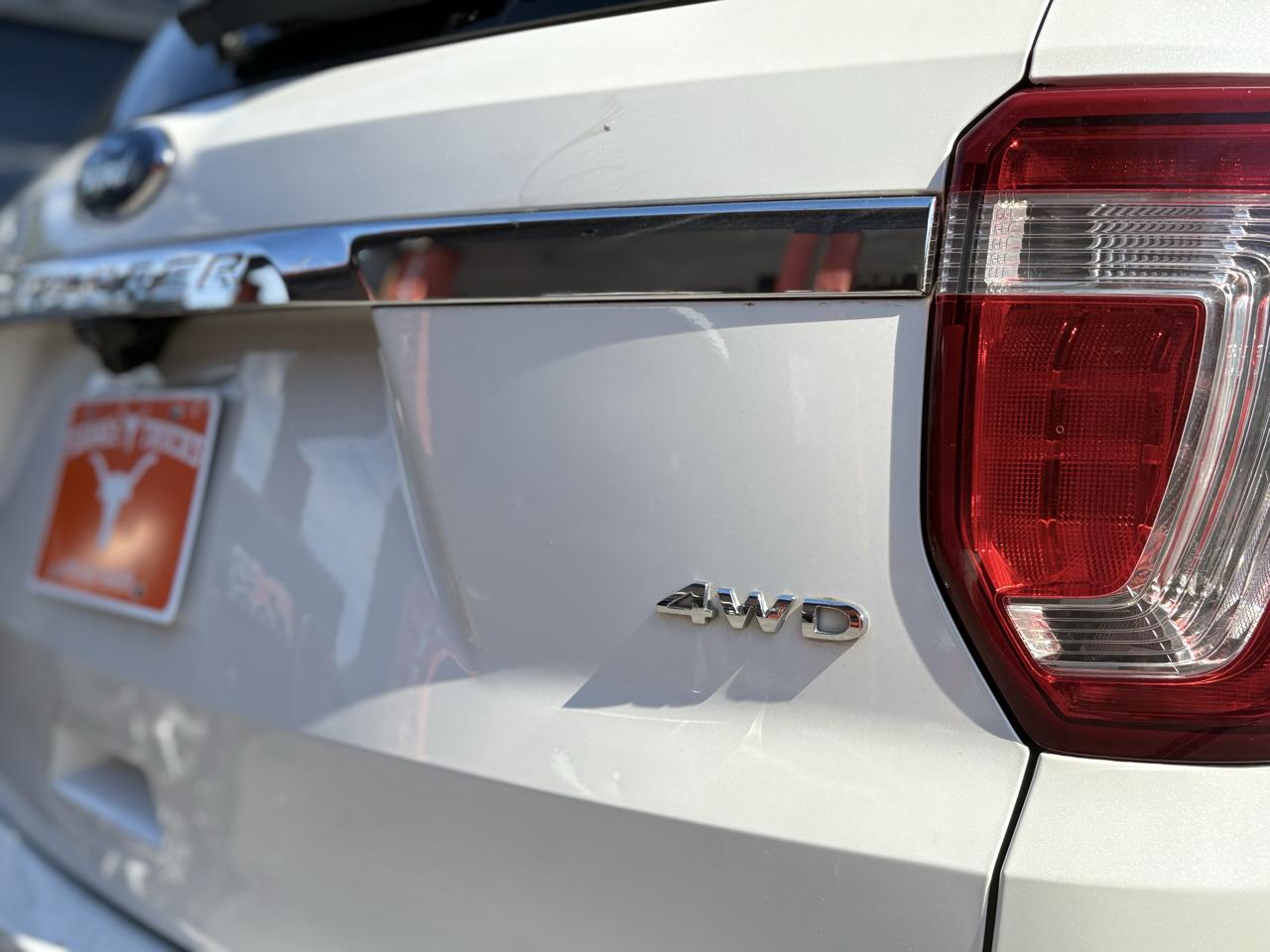Ford Explorer 4WD 4dr XLT 2016