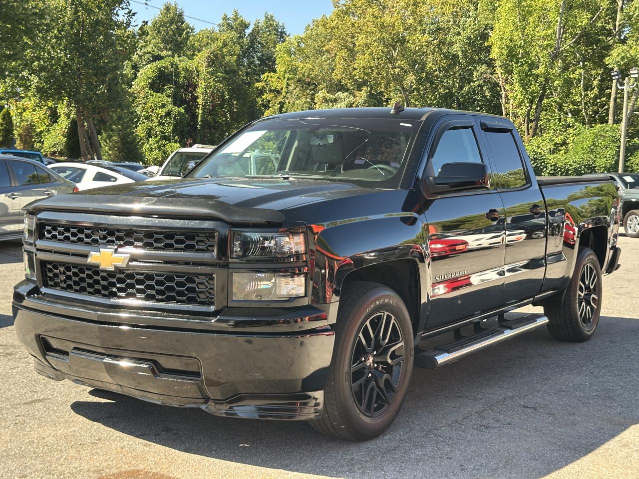 Chevrolet Silverado 1500 2WD Double Cab 143.5" Work Truck w/1WT 2014