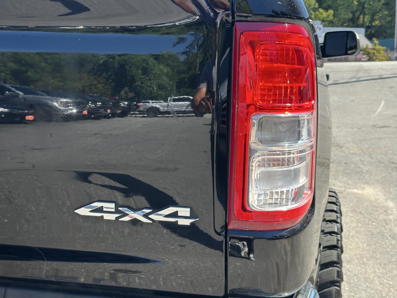 RAM 1500 Big Horn/Lone Star 4x4 Crew Cab 5'7" Box 2019