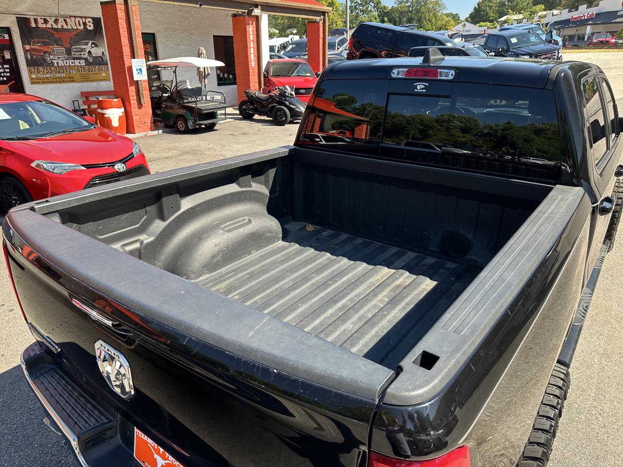RAM 1500 Big Horn/Lone Star 4x4 Crew Cab 5'7" Box 2019