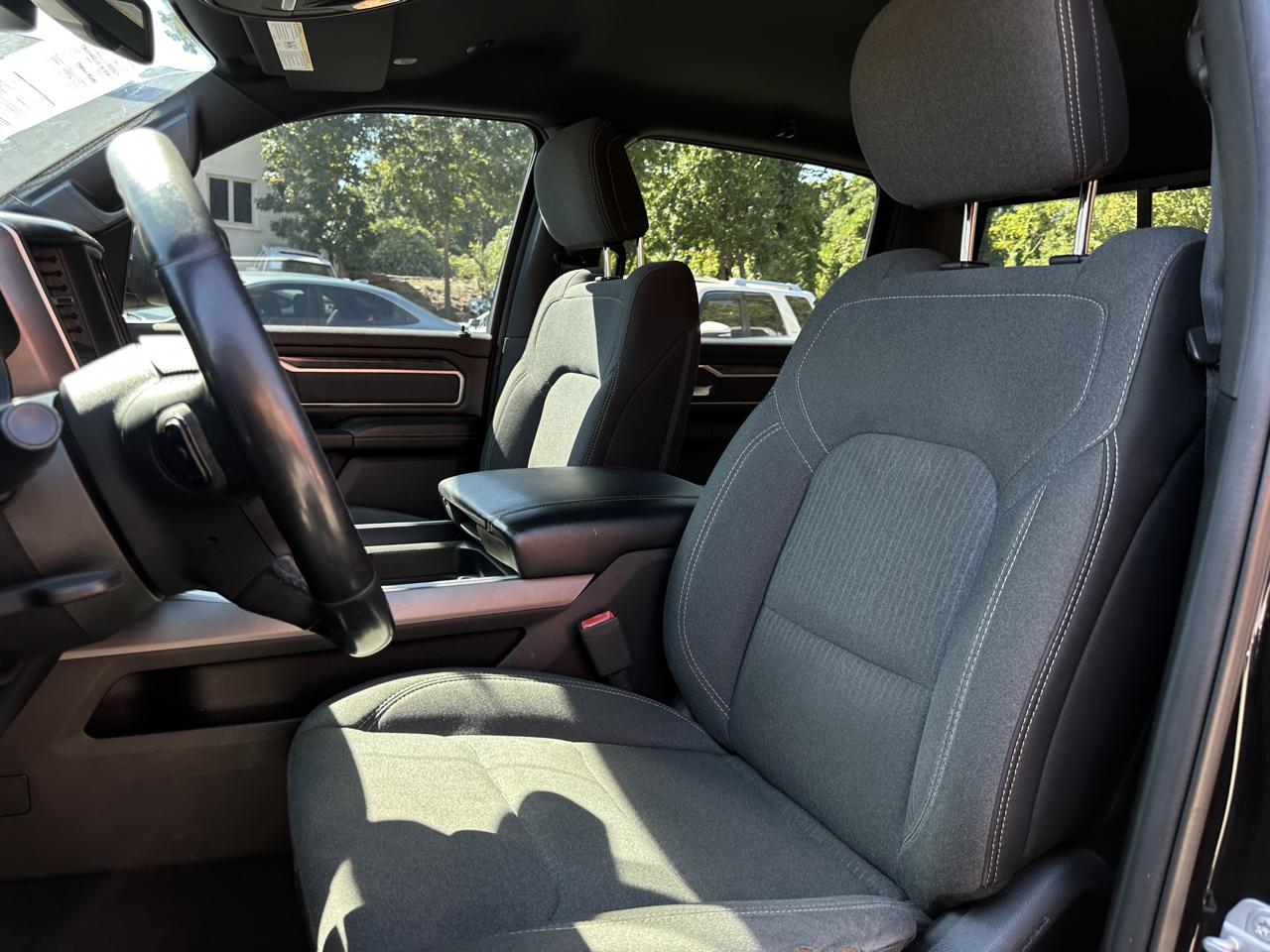 RAM 1500 Big Horn/Lone Star 4x4 Crew Cab 5'7" Box 2019