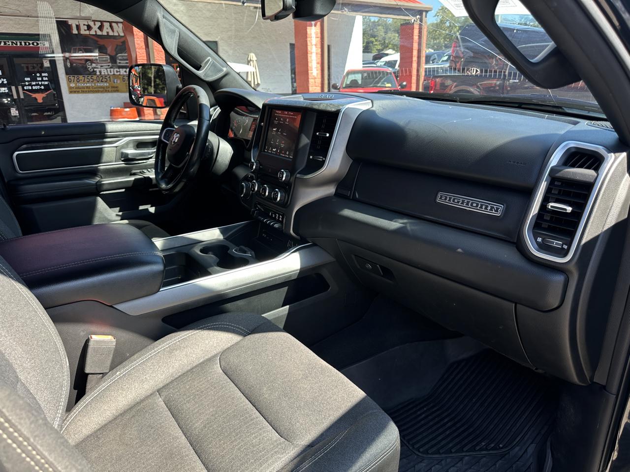 RAM 1500 Big Horn/Lone Star 4x4 Crew Cab 5'7" Box 2019
