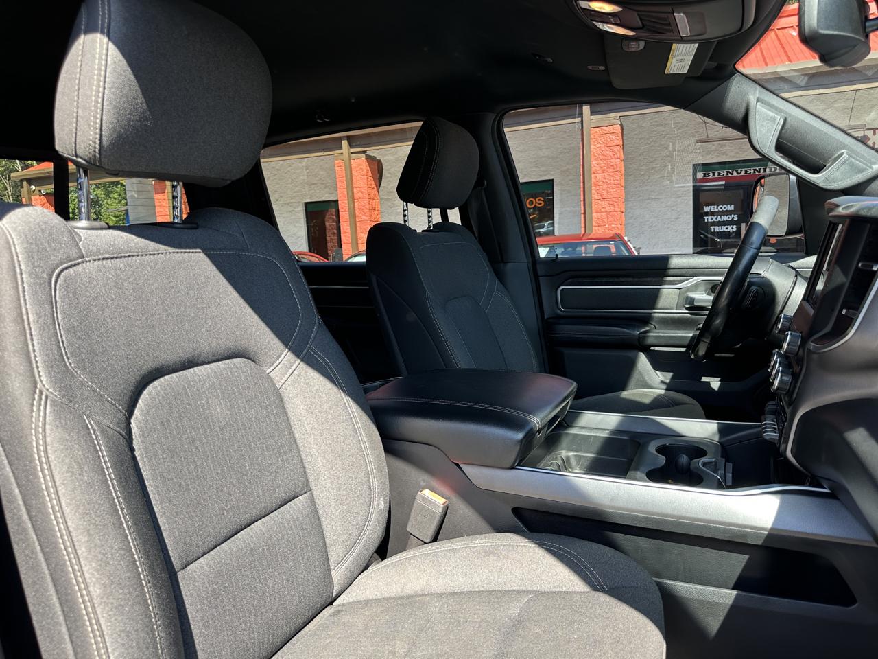 RAM 1500 Big Horn/Lone Star 4x4 Crew Cab 5'7" Box 2019