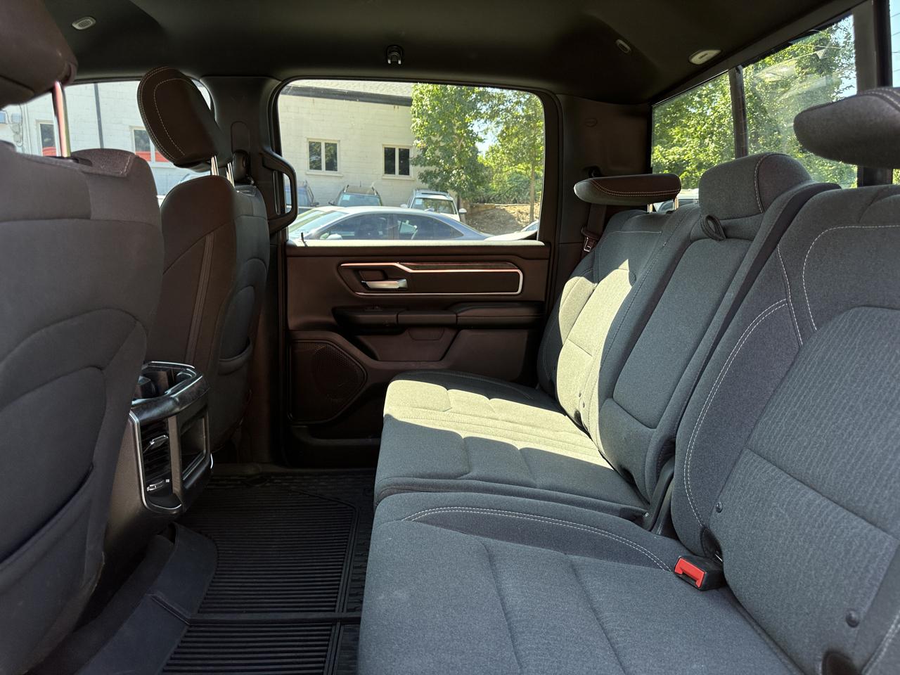 RAM 1500 Big Horn/Lone Star 4x4 Crew Cab 5'7" Box 2019