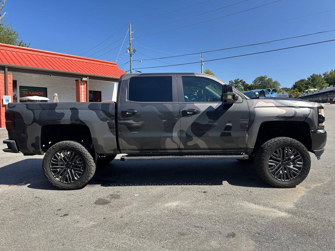 Chevrolet Silverado 1500 4WD Crew Cab 143.5" LT w/1LT 2016