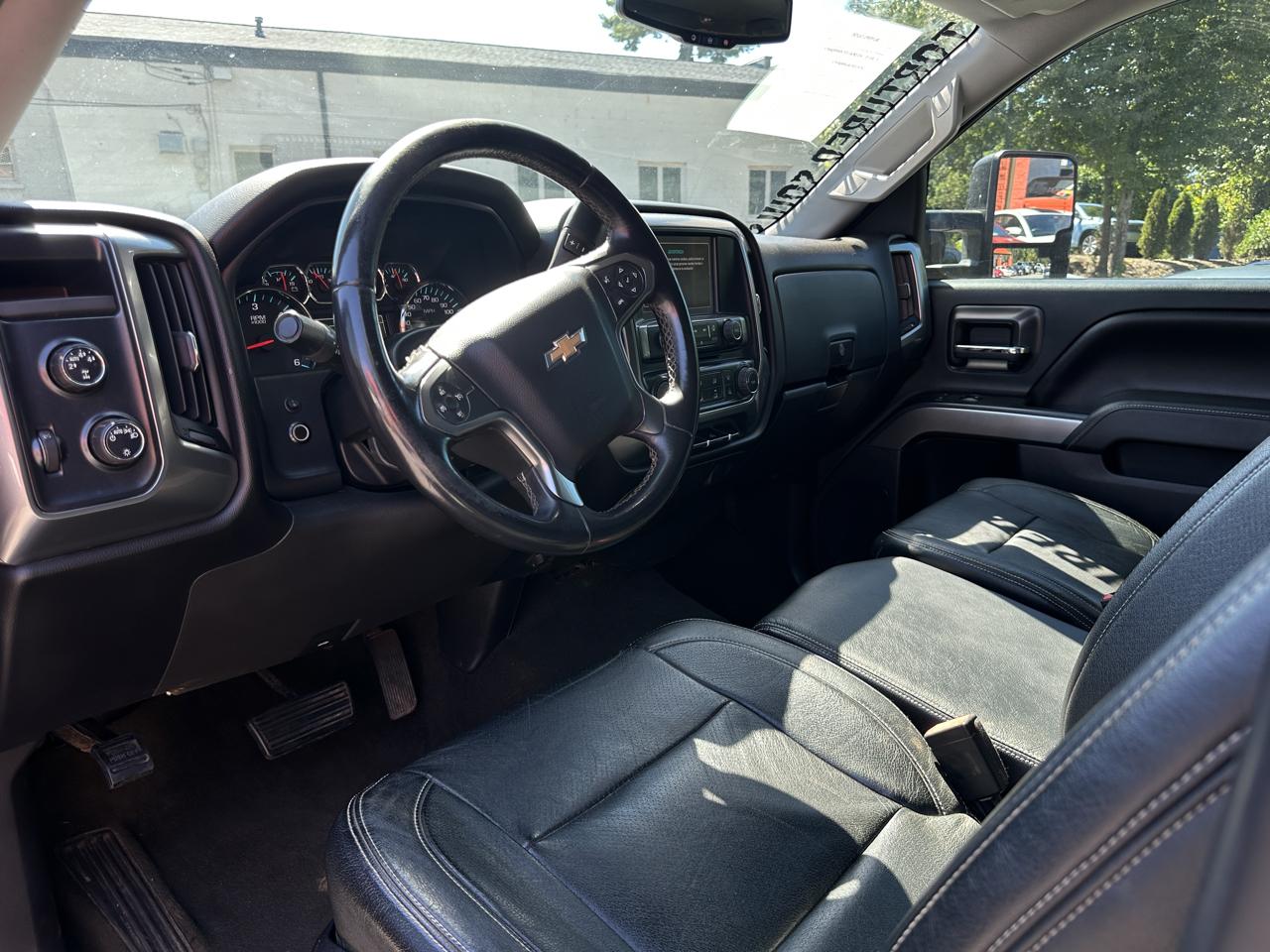 Chevrolet Silverado 1500 4WD Crew Cab 143.5" LT w/1LT 2016