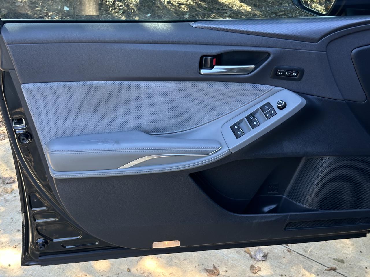 Toyota Avalon XLE 4D Sedan 2019
