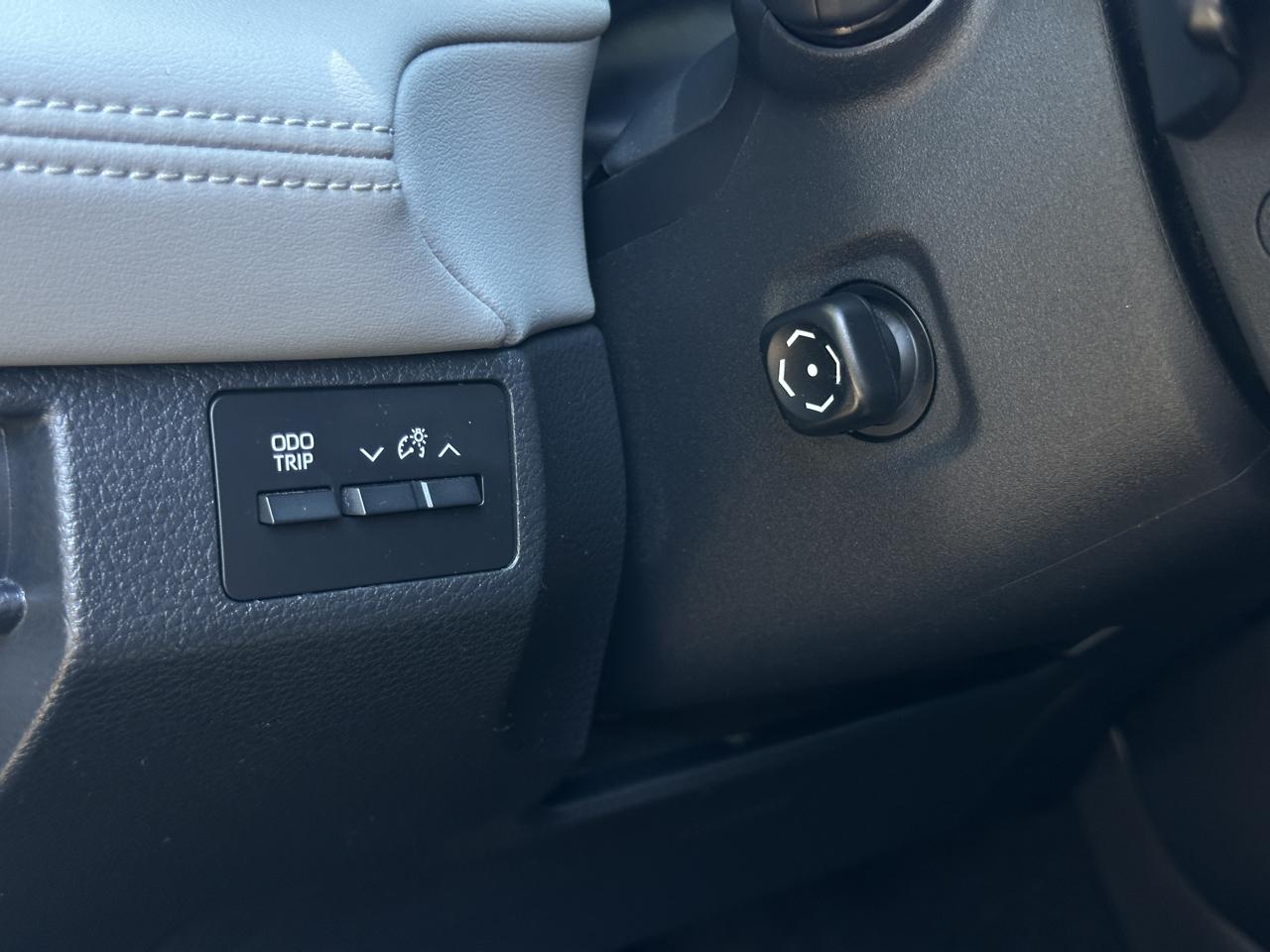 Toyota Avalon XLE 4D Sedan 2019