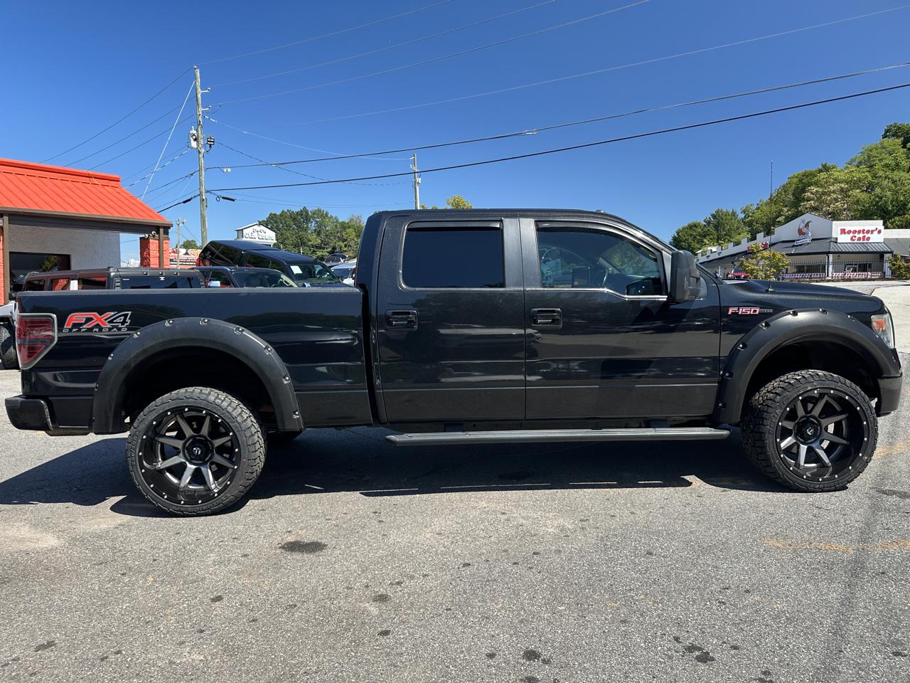 Ford F-150 4WD SuperCrew 145" XLT 2013