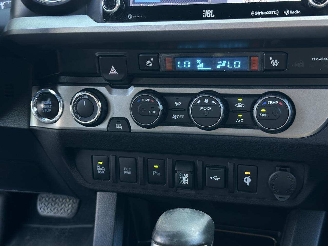 Toyota Tacoma 4WD Limited Double Cab 5' Bed V6 AT (Natl) 2020