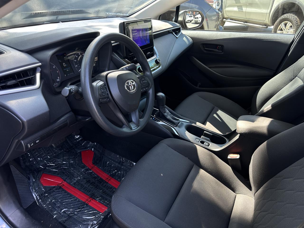Toyota Corolla LE CVT (Natl) 2024