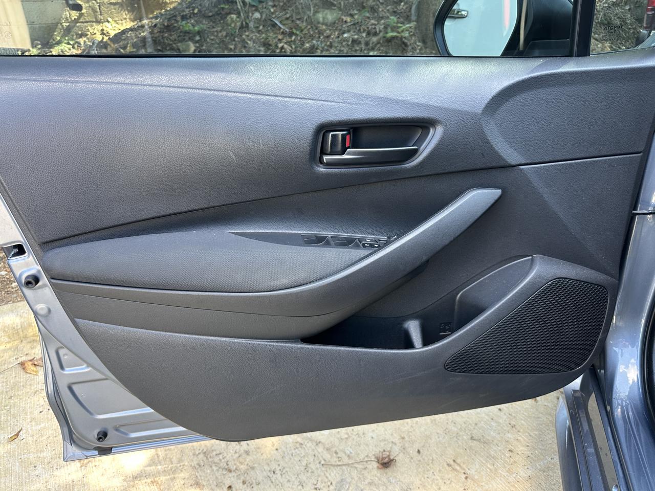 Toyota Corolla LE CVT (Natl) 2024