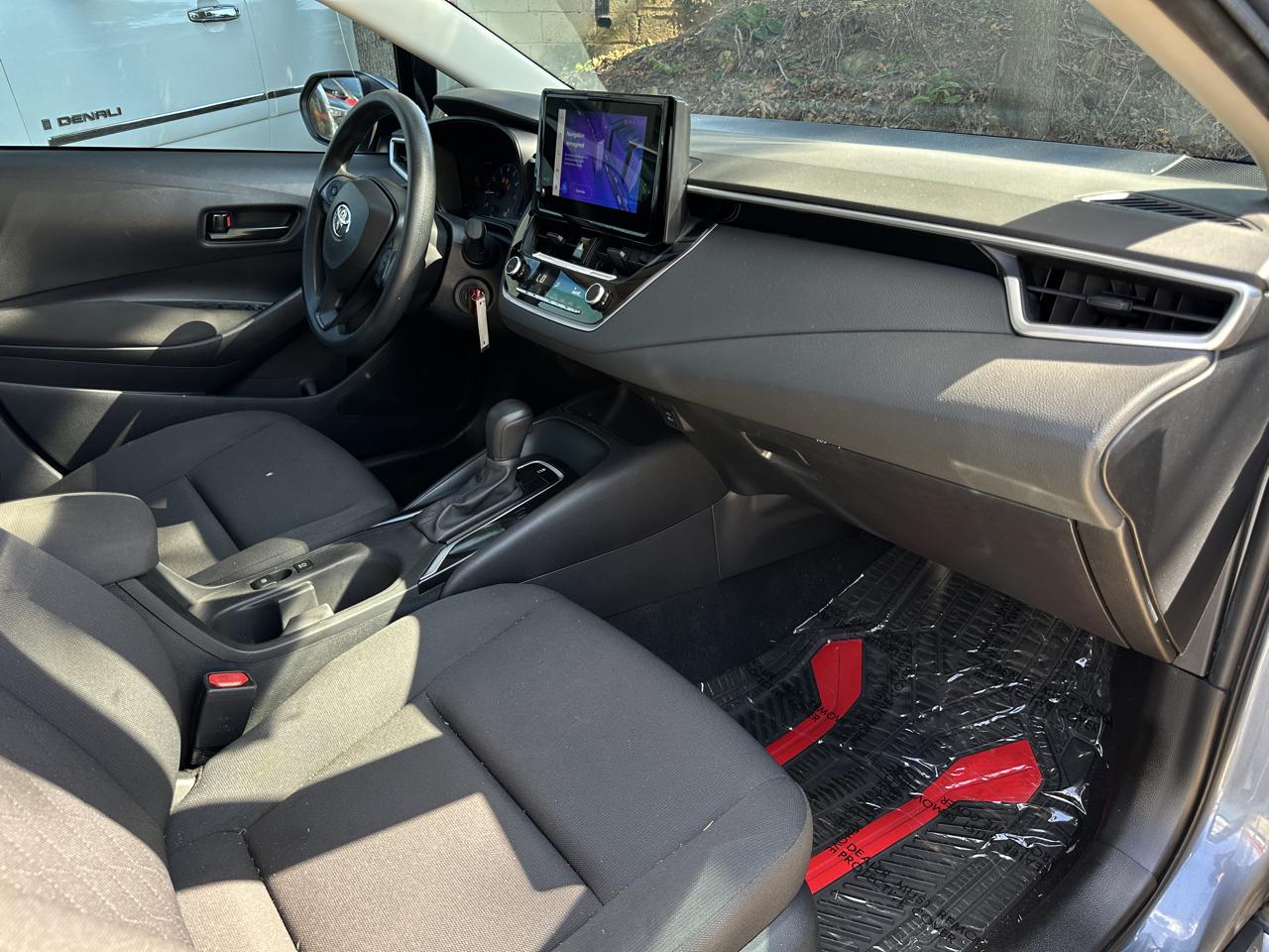 Toyota Corolla LE CVT (Natl) 2024