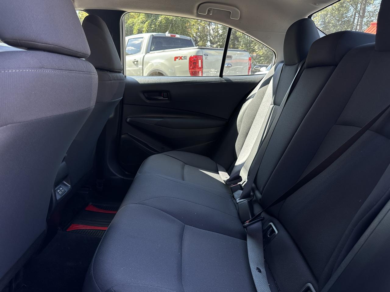 Toyota Corolla LE CVT (Natl) 2024