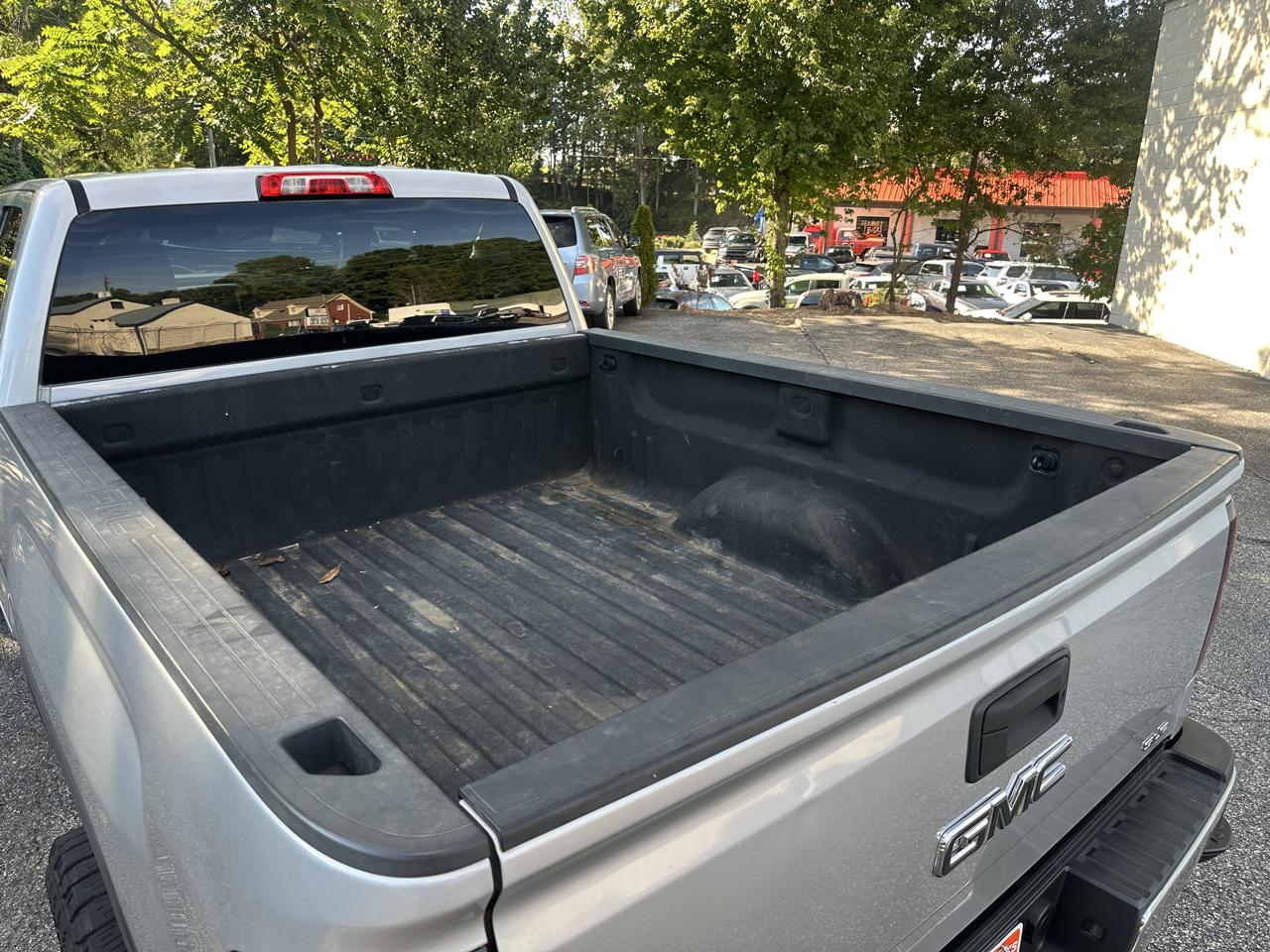 GMC Sierra 2500HD 4WD Double Cab 144.2" SLE 2015