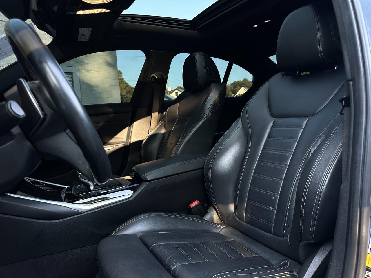 BMW 3 Series 330i xDrive Sedan 2019