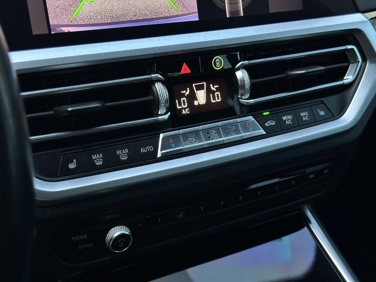 BMW 3 Series 330i xDrive Sedan 2019