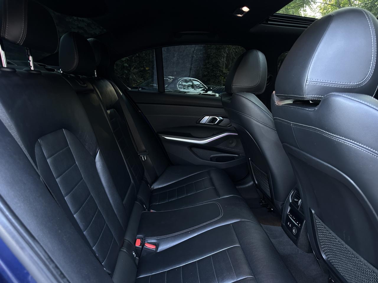 BMW 3 Series 330i xDrive Sedan 2019