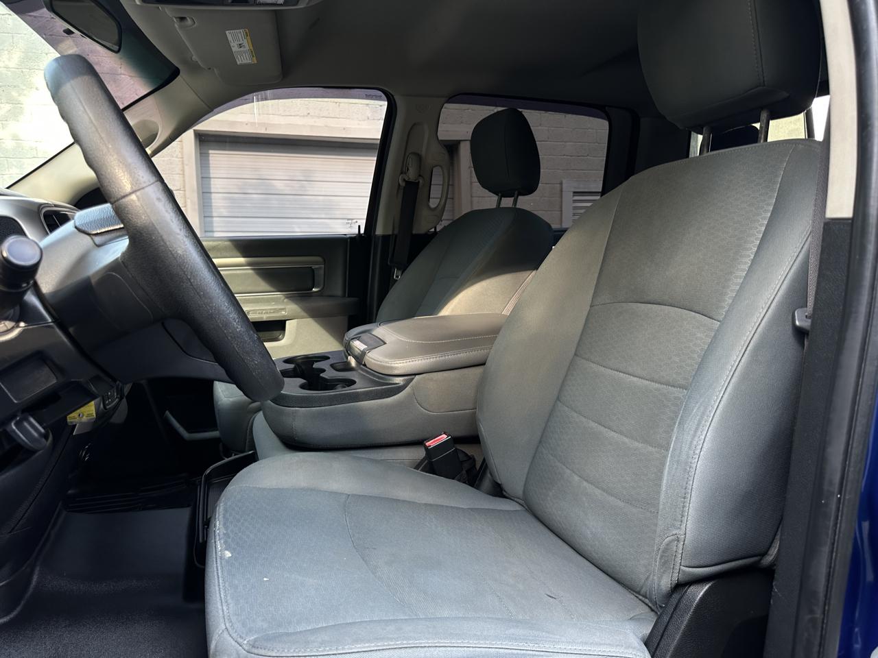 RAM 1500 SLT 4x4 Crew Cab 5'7" Box 2017